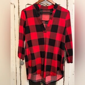 Red and black buffalo style tunic | S